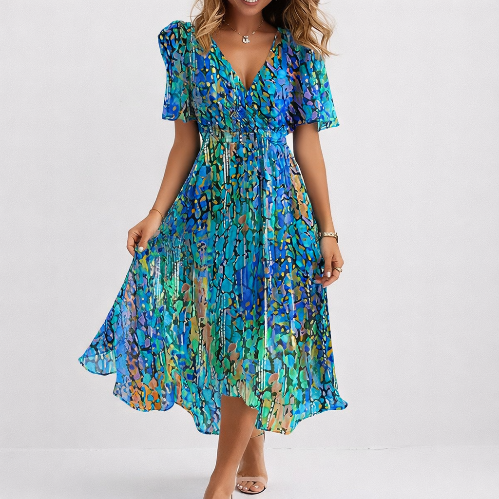 SAPHIR | Luftiges blaues Midi-Kleid am Meer